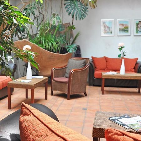 The Originals City, Hotel La Reine Jeanne, Orthez Luaran gambar