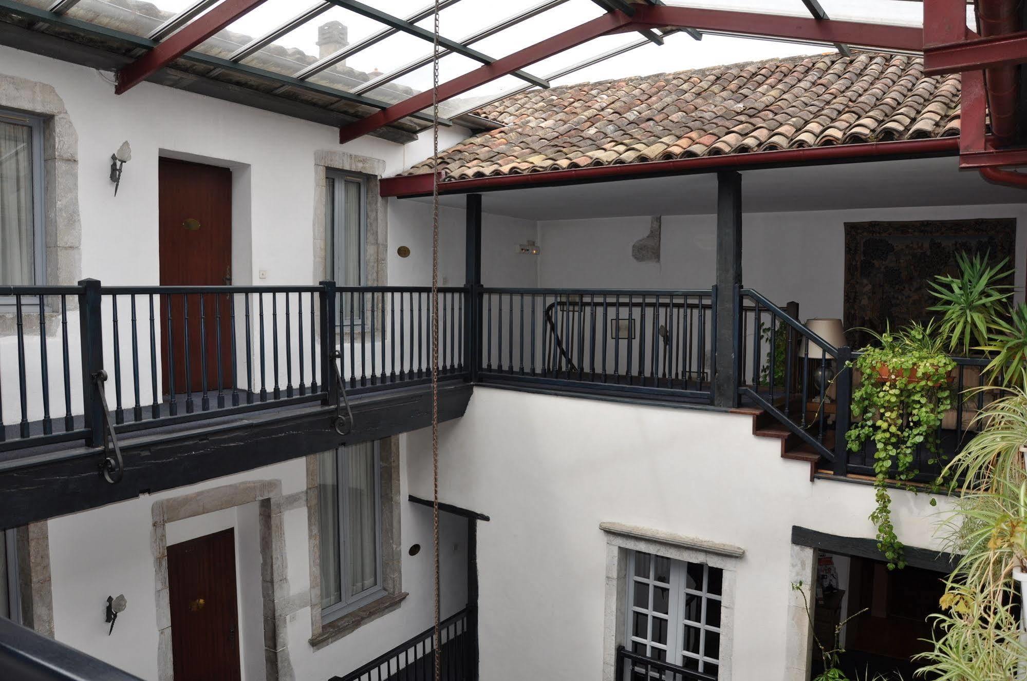 The Originals City, Hotel La Reine Jeanne, Orthez Luaran gambar