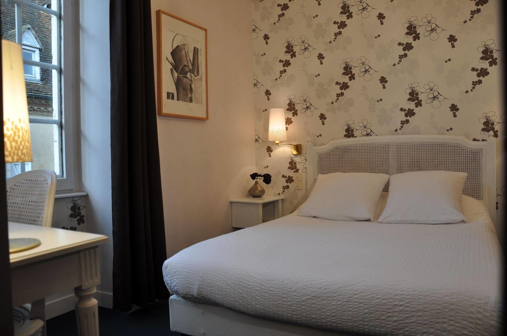 The Originals City, Hotel La Reine Jeanne, Orthez Luaran gambar